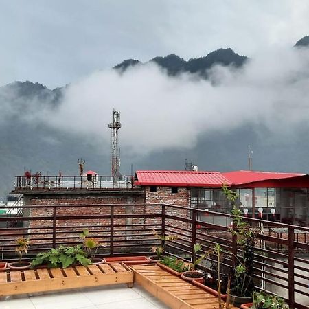 The Mountain View Albergue Rishīkesh Exterior foto